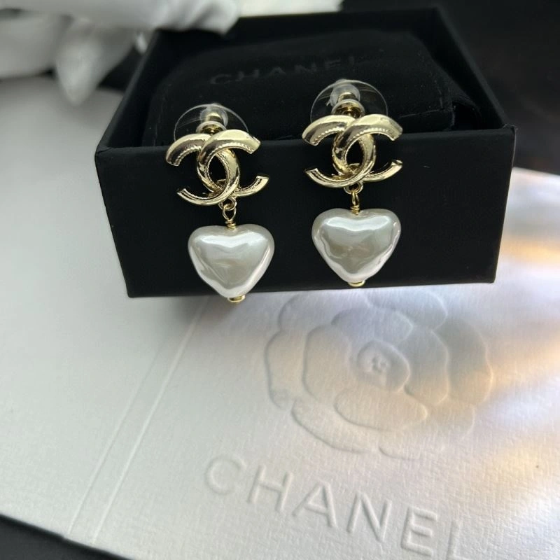 Breathable Chanel Earrings 231595