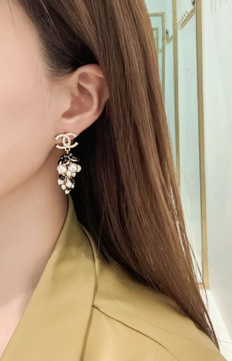 Chanel Earrings Bright 231590