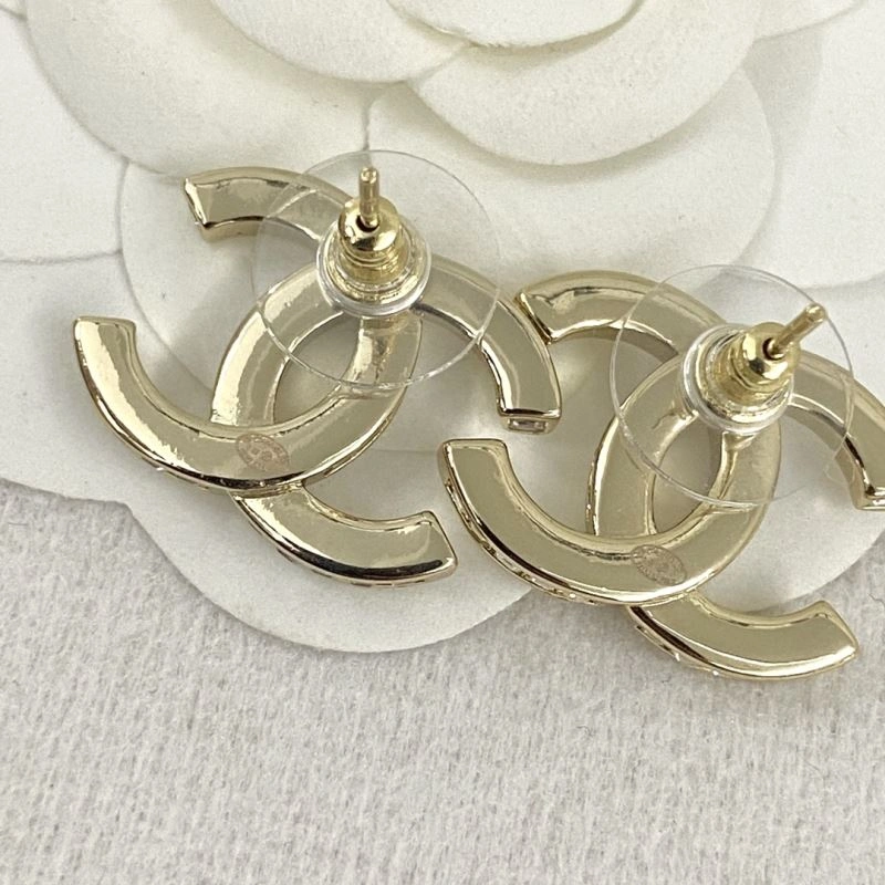 WellDesigned Chanel Earrings 231593