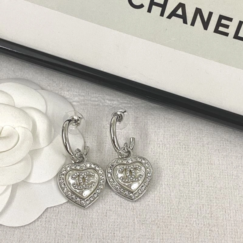 Sporty Chanel Earrings 231579