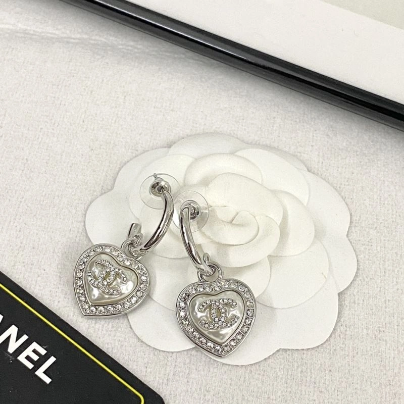 Sporty Chanel Earrings 231579