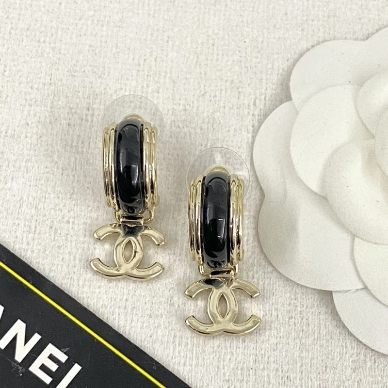 Sustainable Chanel Earrings 231598