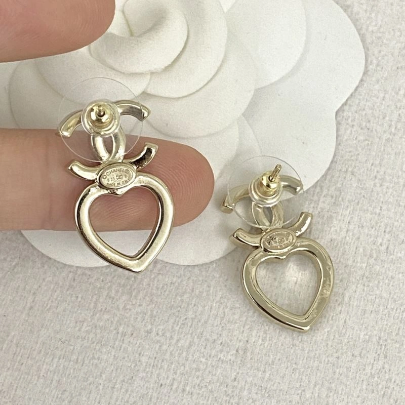 Fashionable Chanel Earrings 231577