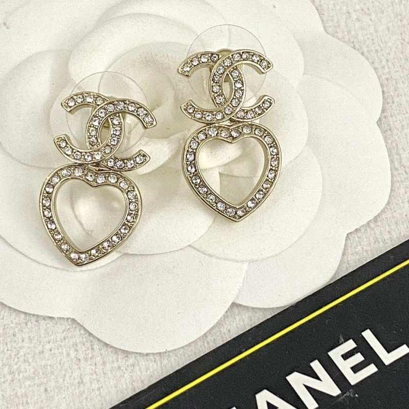 Fashionable Chanel Earrings 231577
