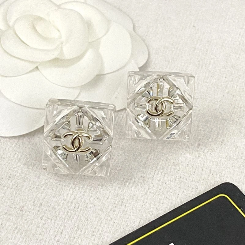 Chanel Earrings Trendsetting 231600