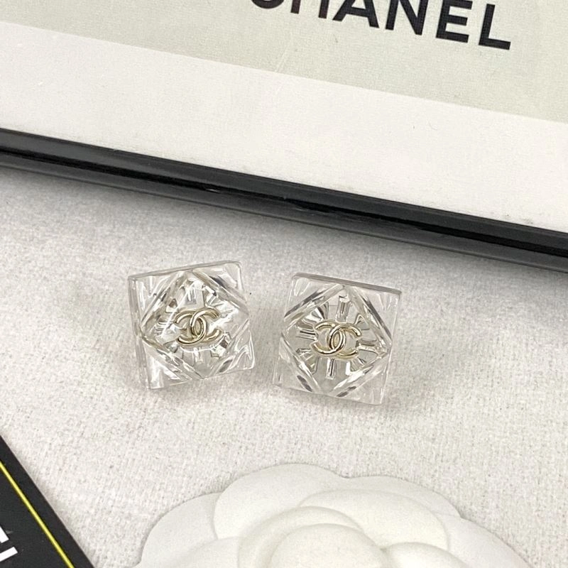 Chanel Earrings Trendsetting 231600