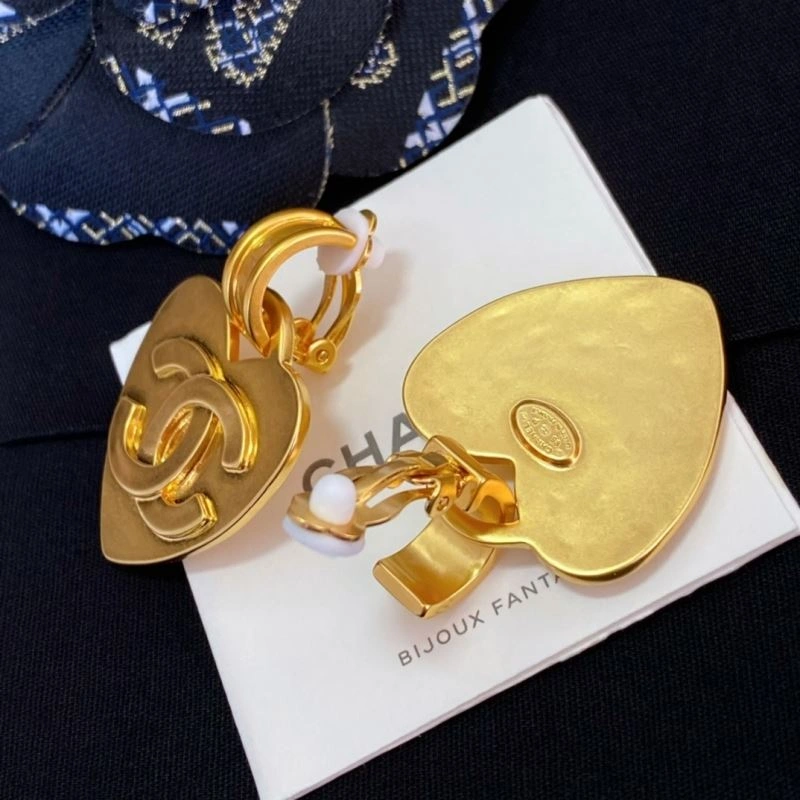 Chanel Earrings Minimalist 231576