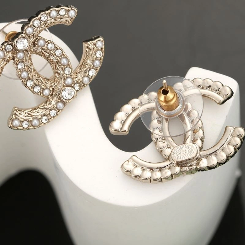Chanel Earrings Neat 231632