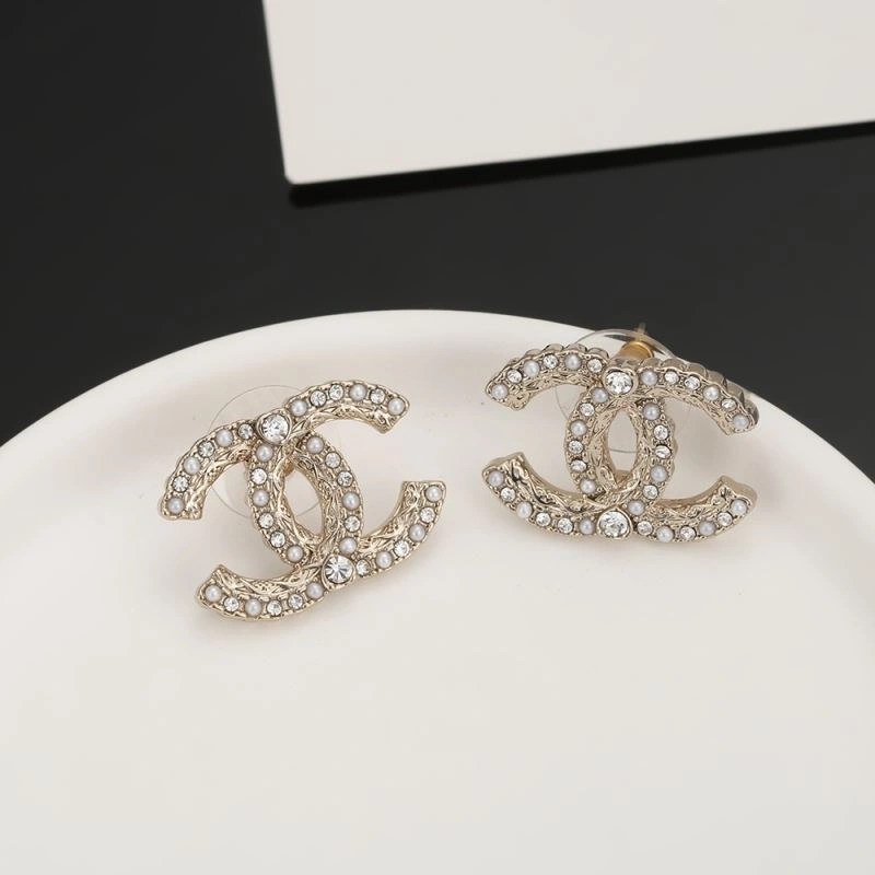 Chanel Earrings Neat 231632