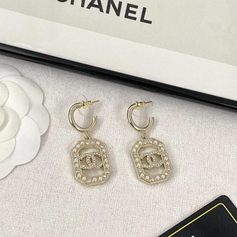 Chanel Earrings Sporty 231573
