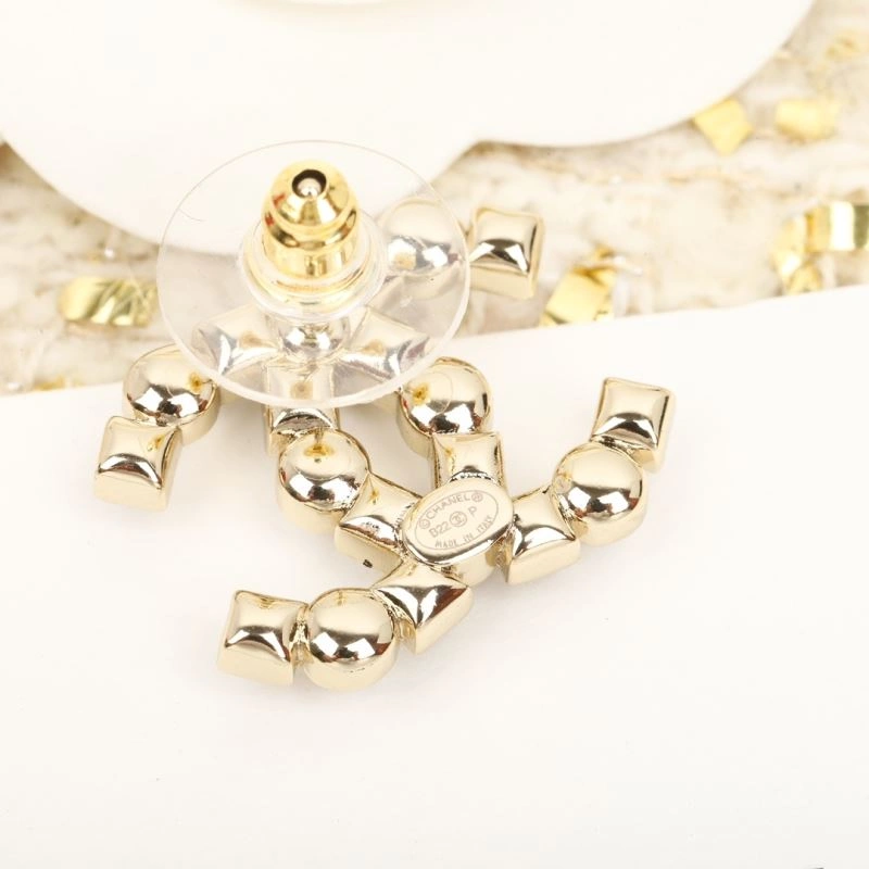 Reliable Chanel Earrings 231581