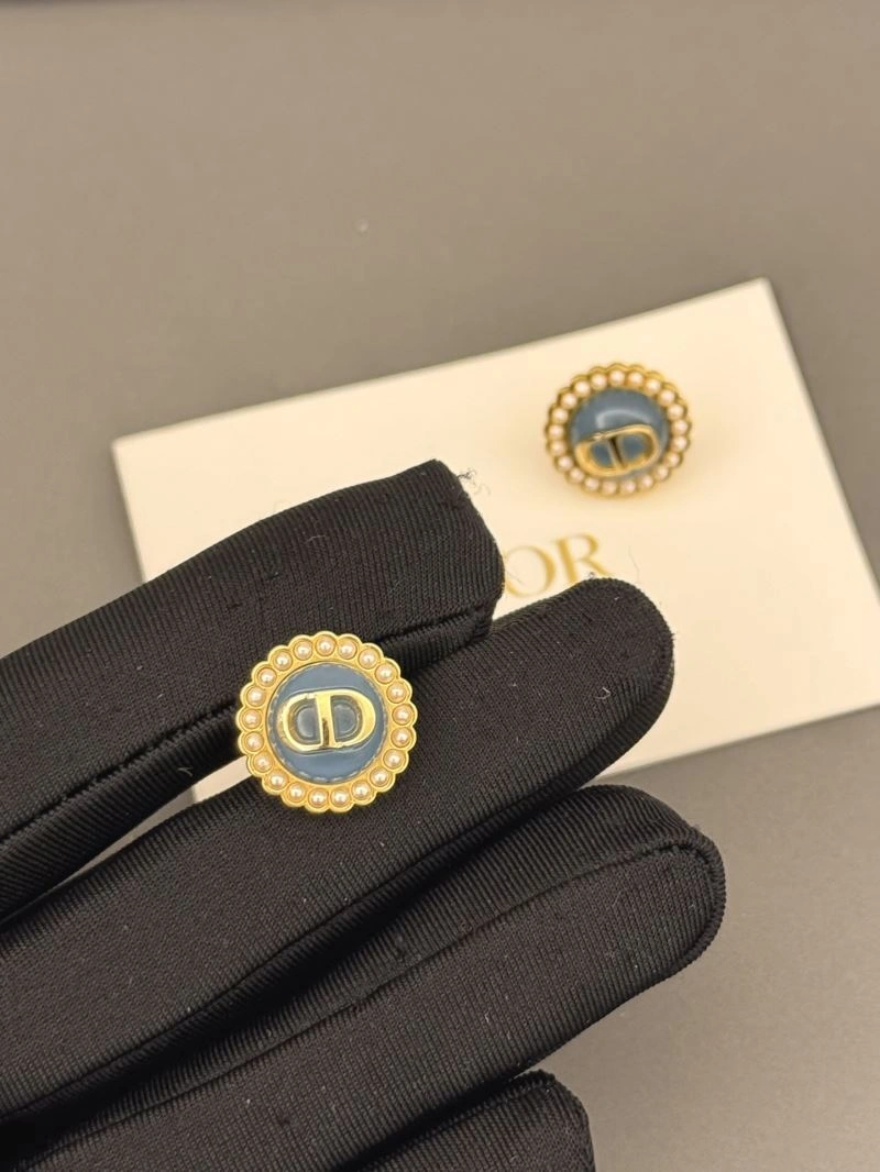 Chanel Earrings Packable 231566