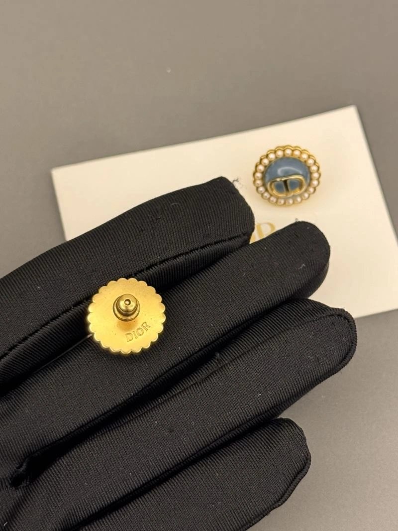 Chanel Earrings Packable 231566