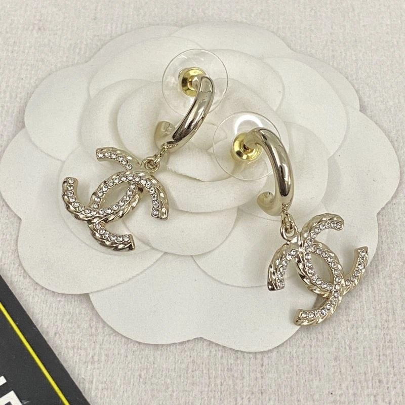 Chanel Earrings Elegant 231616