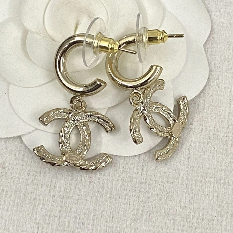 Chanel Earrings Elegant 231616