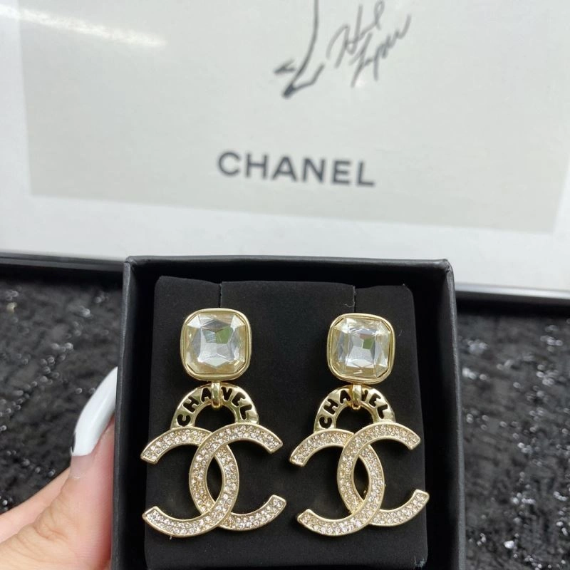 Chanel Earrings RelaxedFit 230194