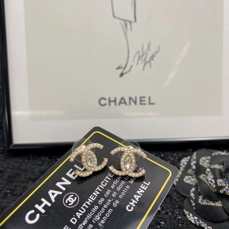 Chanel Earrings EasyCare 230210