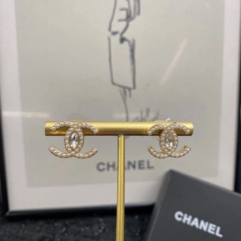 Chanel Earrings EasyCare 230210