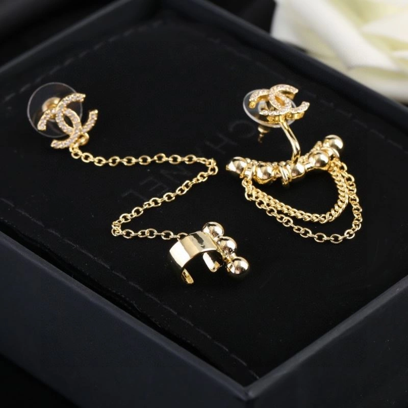 Chanel Earrings Chic 230192