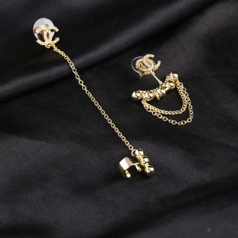 Chanel Earrings Chic 230192