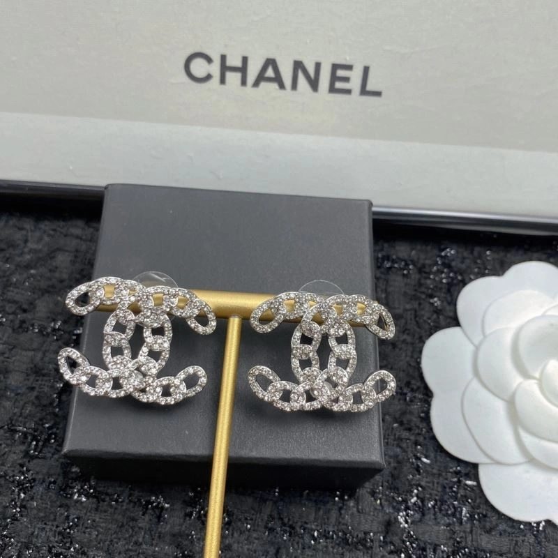 Chanel Earrings ModernLook 230215
