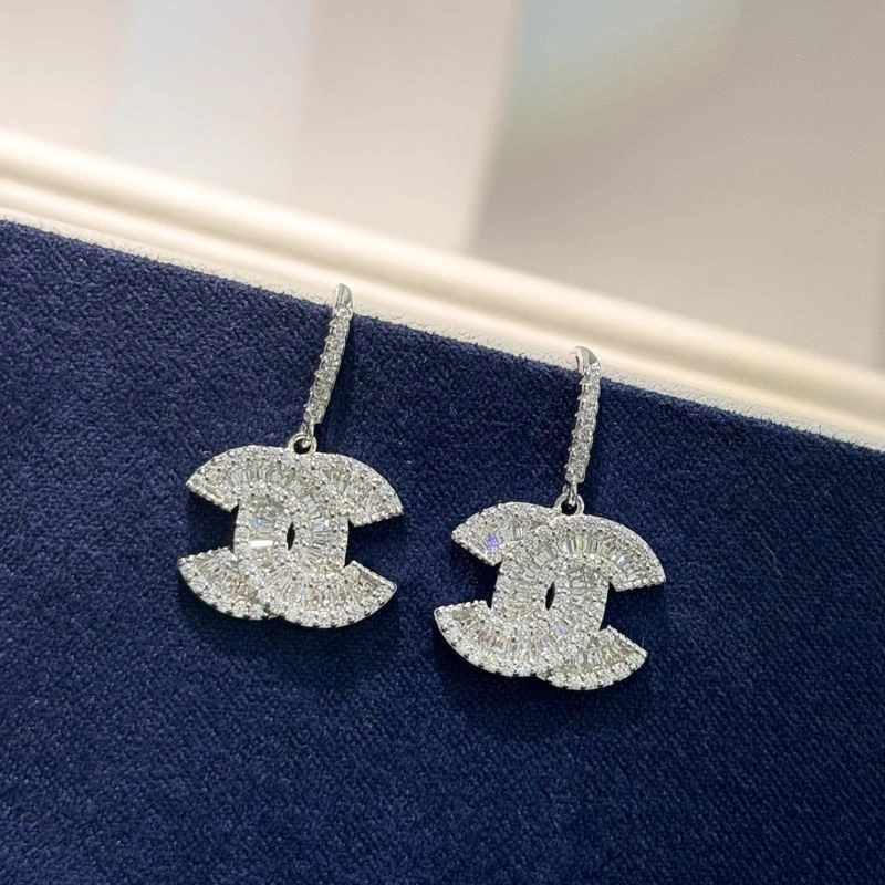 Chanel Earrings Fashionable 230180