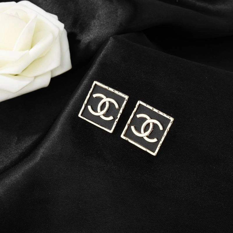 Chanel Earrings SoftTouch 230174