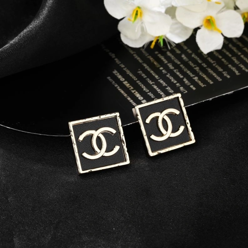Chanel Earrings SoftTouch 230174