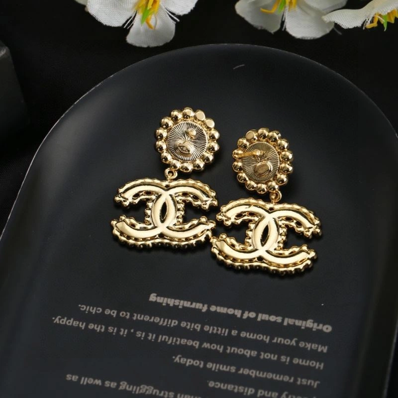 Attractive Chanel Earrings 230204