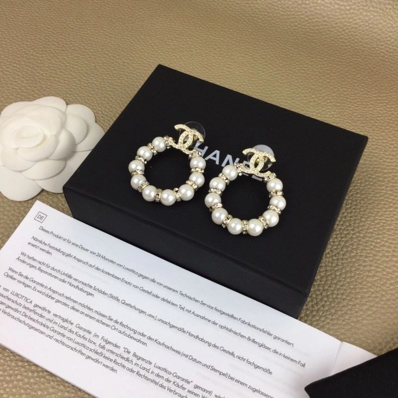 Youthful Chanel Earrings 230166