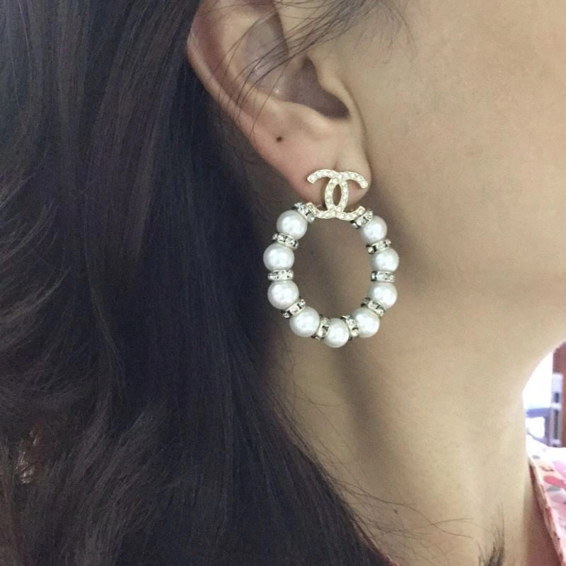 Youthful Chanel Earrings 230166