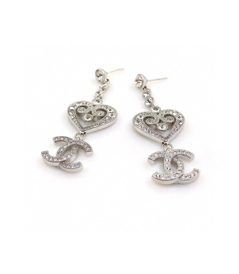 Chanel Earrings Lightweight 230196