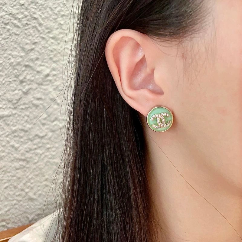 WellDesigned Chanel Earrings 230157