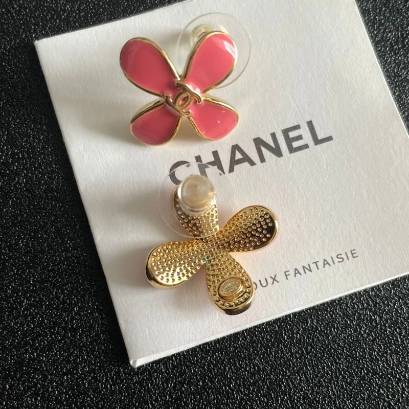 Stylish Chanel Earrings 230156