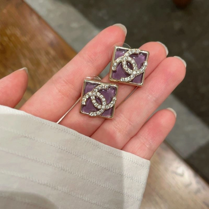 Neat Chanel Earrings 230168
