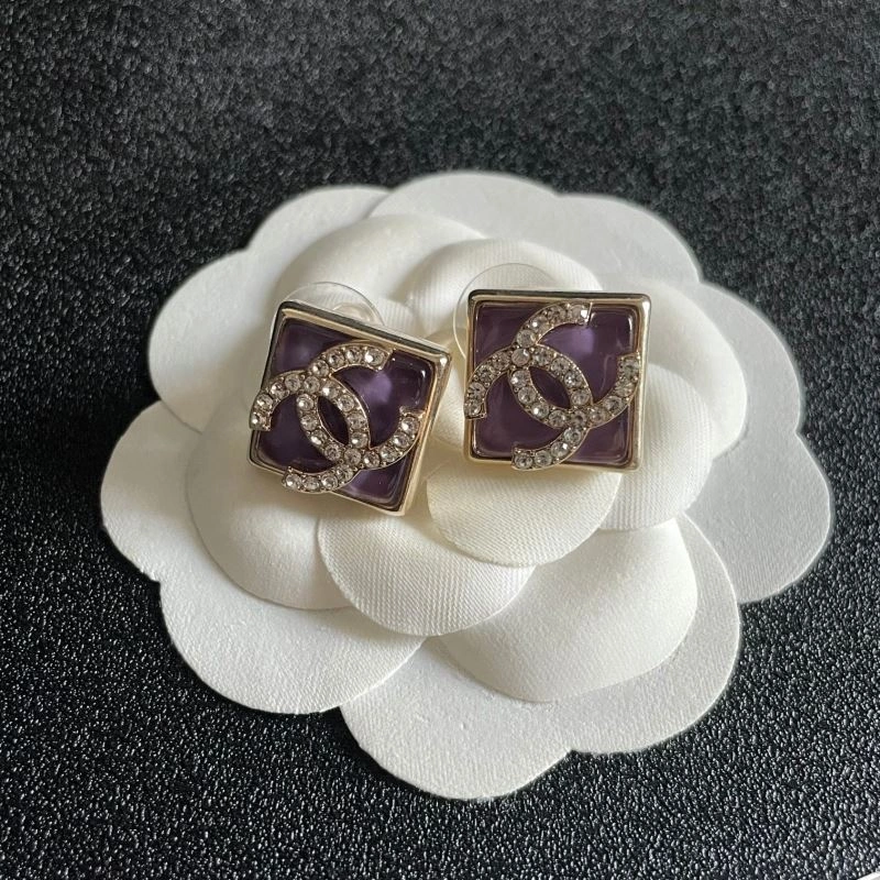 Neat Chanel Earrings 230168