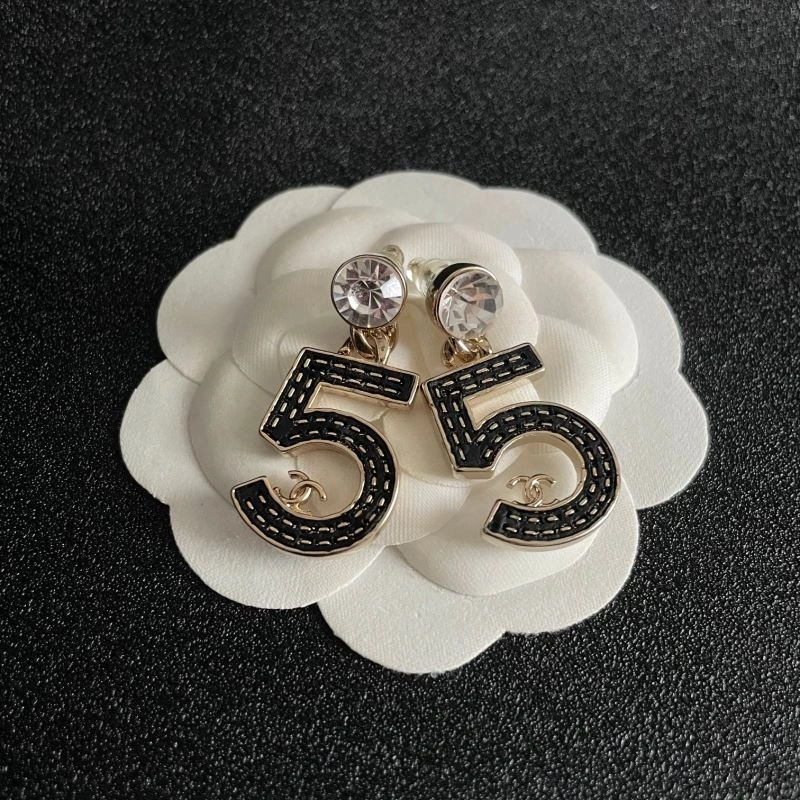 OnTrend Chanel Earrings 230186