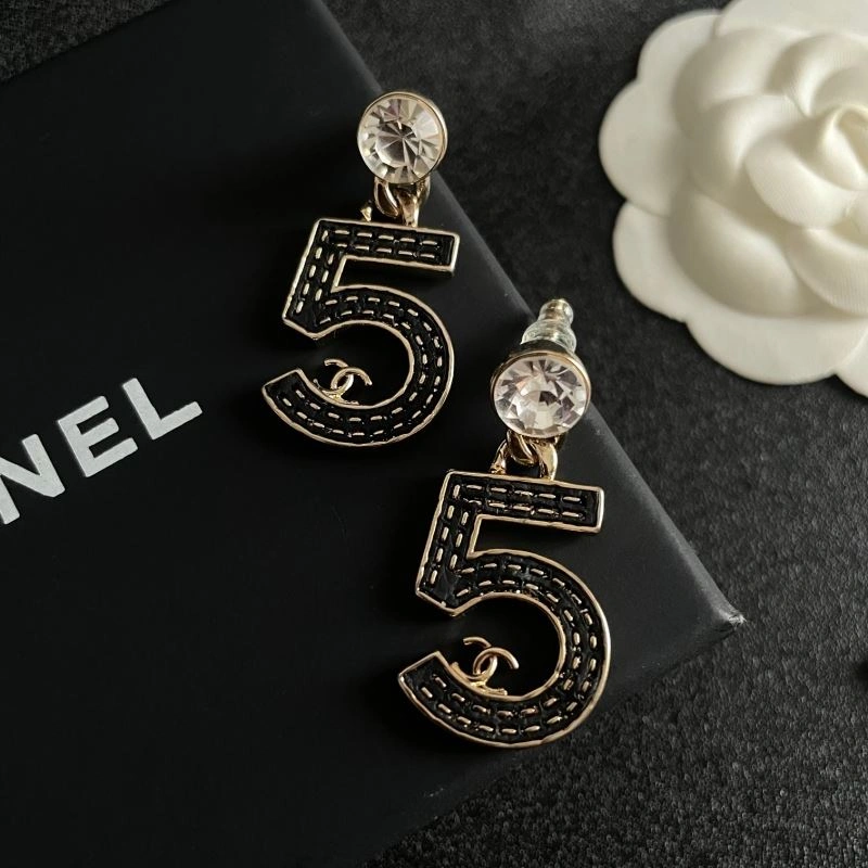 OnTrend Chanel Earrings 230186