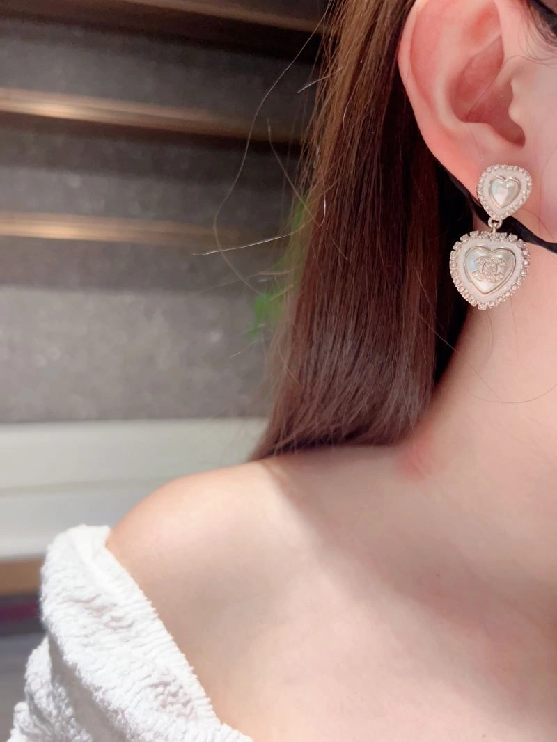 Chanel Earrings Neat 230193