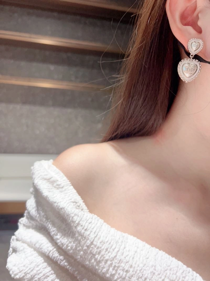 Chanel Earrings Neat 230193