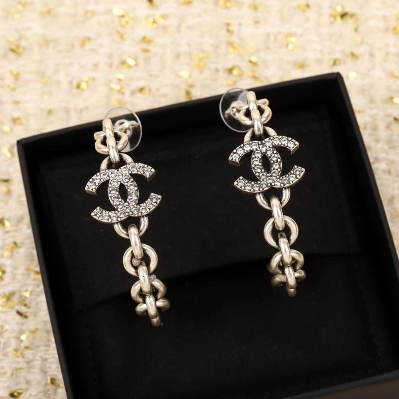 Casual Chanel Earrings 230141