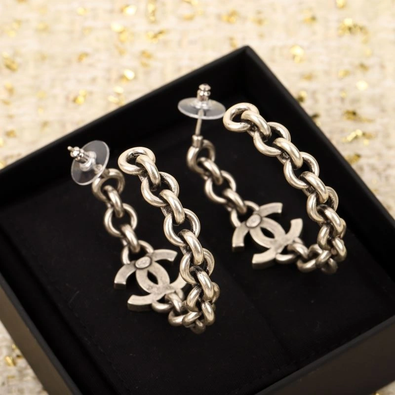 Casual Chanel Earrings 230141