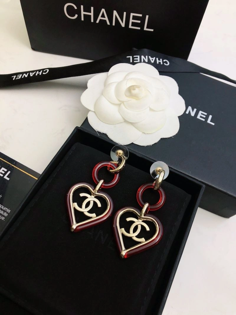 Sleek Chanel Earrings 230146