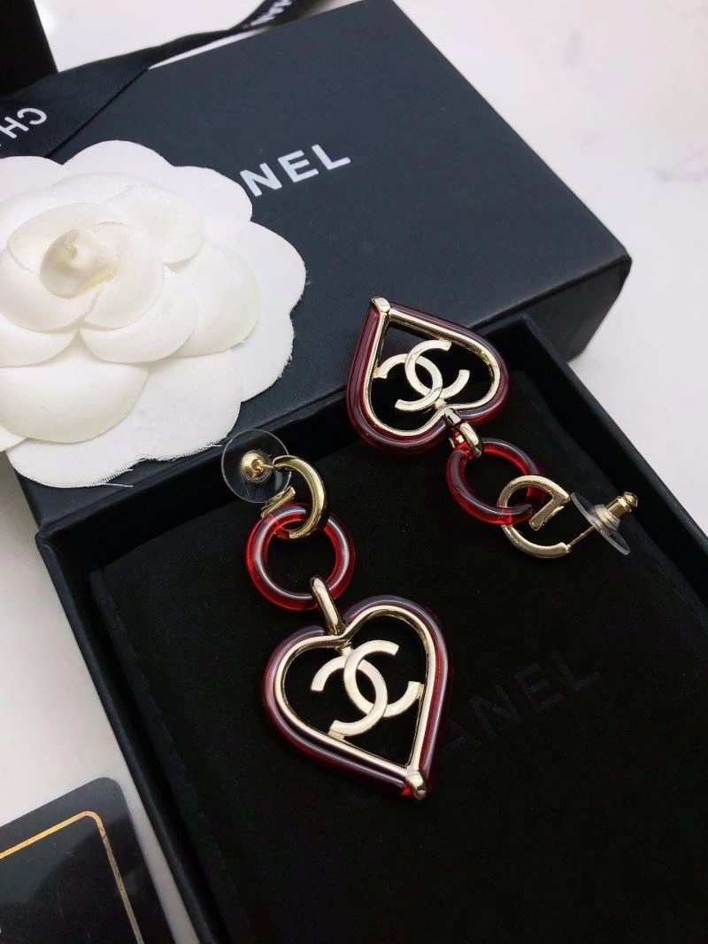Sleek Chanel Earrings 230146