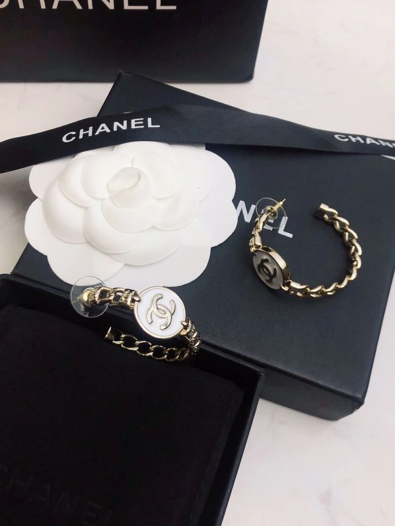 Chanel Earrings Durable 230162