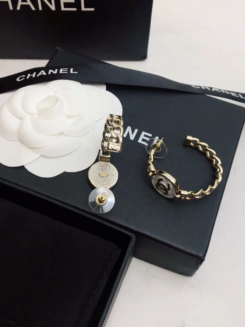 Chanel Earrings Durable 230162