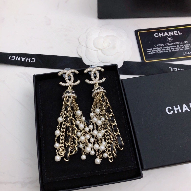 FashionForward Chanel Earrings 230135