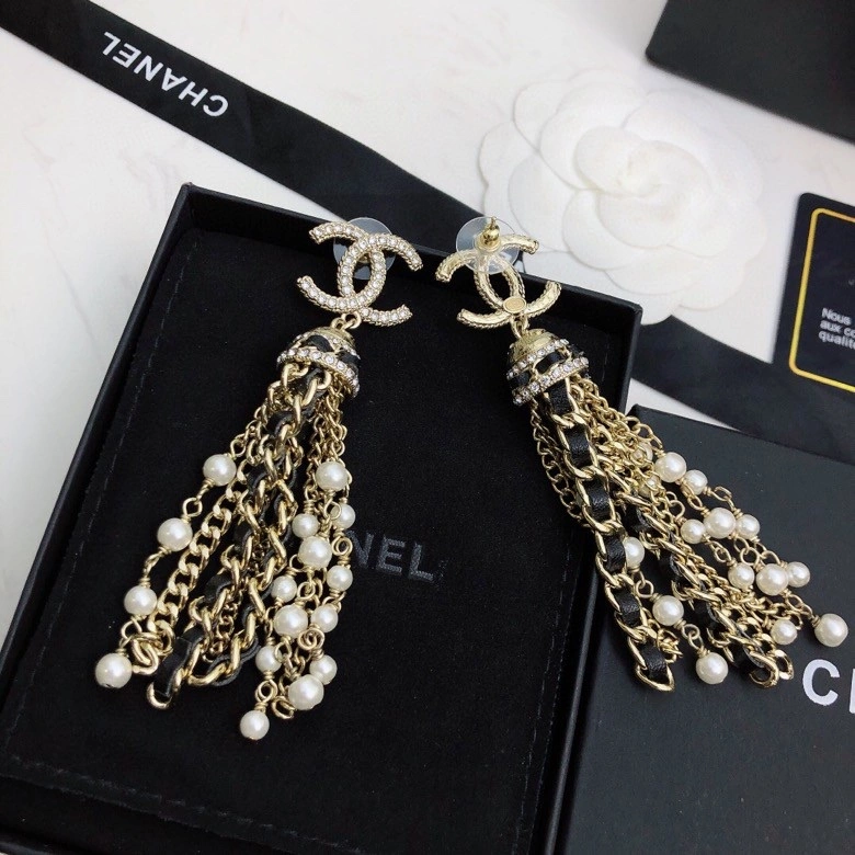FashionForward Chanel Earrings 230135