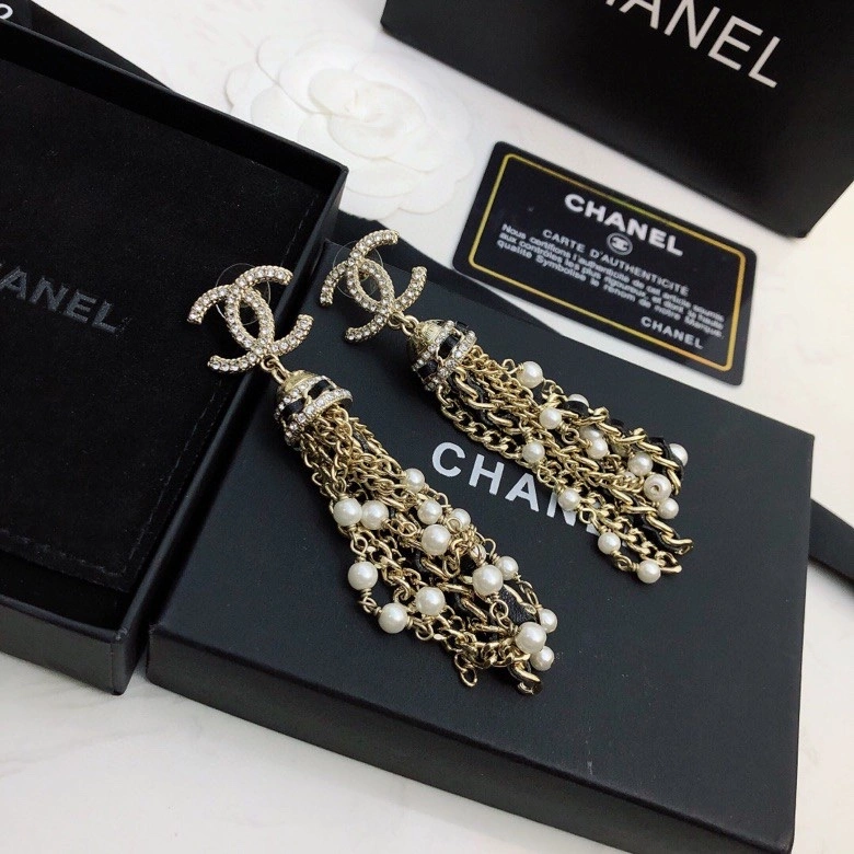 FashionForward Chanel Earrings 230135