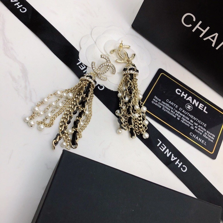 FashionForward Chanel Earrings 230135